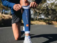 Compressport R2 3.0 Opaski kompresyjne Estate Blue/White - ziba.pl