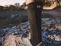 Pro Racing Socks V4.0 Trail - Skarpety biegowe marki Compressport - ziba.pl